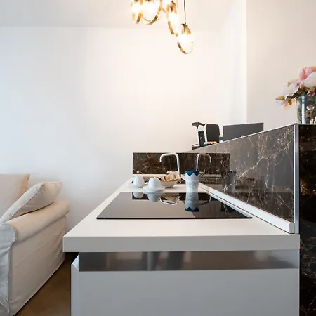 Apartment Frizzcafe Loft In Polignano a Mare