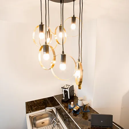 Frizzcafe Loft In Apartment