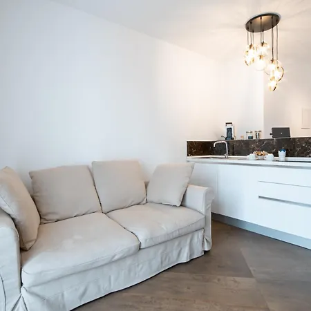 Frizzcafe Loft In Апартаменты *